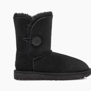 Button Bailey Ugg’s